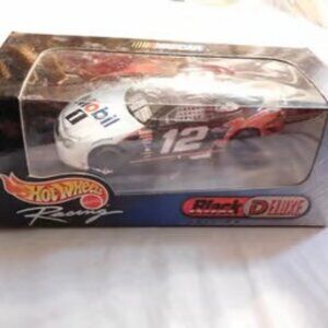 Hot Wheels Racing Black Chrome Deluxe Limited Edition NASCAR Mobil 1 Car 1999